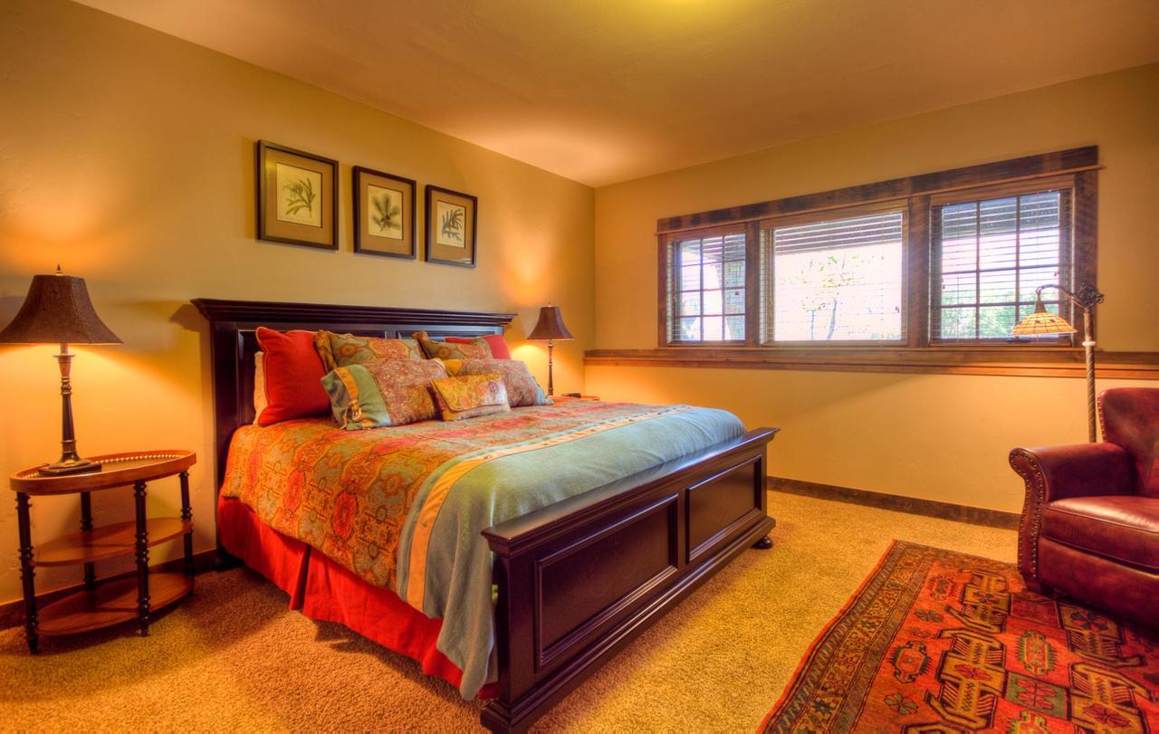 Antler Ridge Lodge 빅스카이 외부 사진